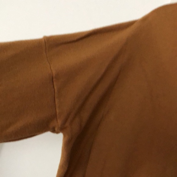 Debut long sleeve V-neck sweater - Picture 4 of 9